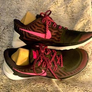 Nike Free 5.0 women size 9.5